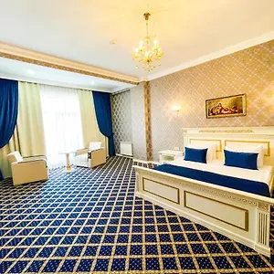 Premier Palace Баку