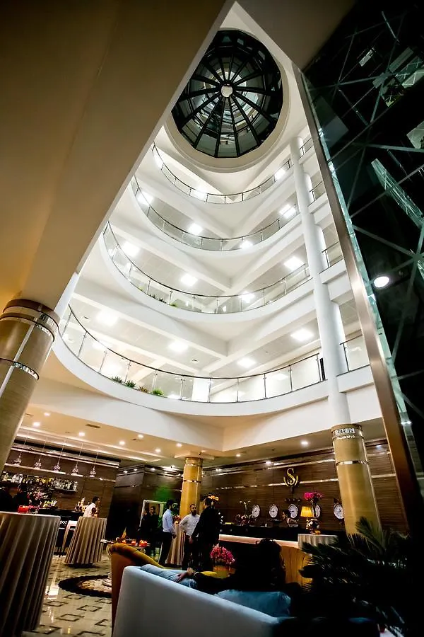 West Shine Hotel Baku