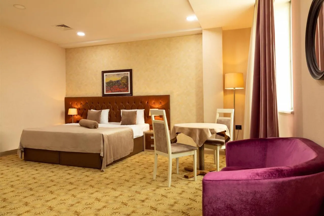 West Shine Hotel Baku